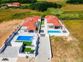 Villas Sabun - modern house with pool & jacuzzi